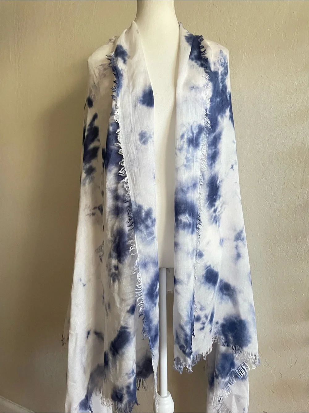 Navy blue and white soft wrap